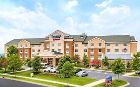 Fairfield Inn And Suites Madison East